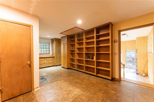 139 Todds Creek Road, Central, SC 29630
