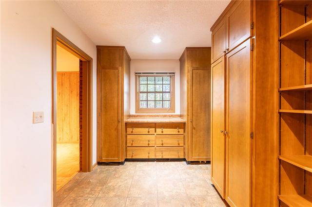 139 Todds Creek Road, Central, SC 29630