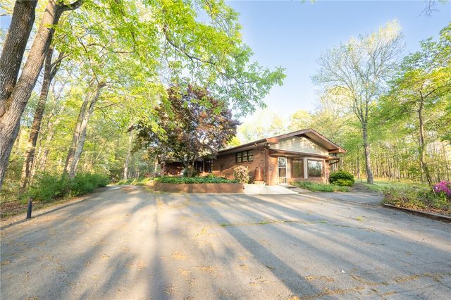 139 Todds Creek Road, Central, SC 29630