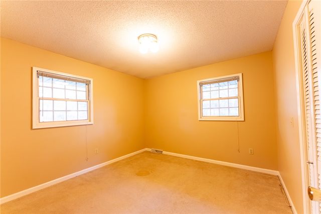139 Todds Creek Road, Central, SC 29630