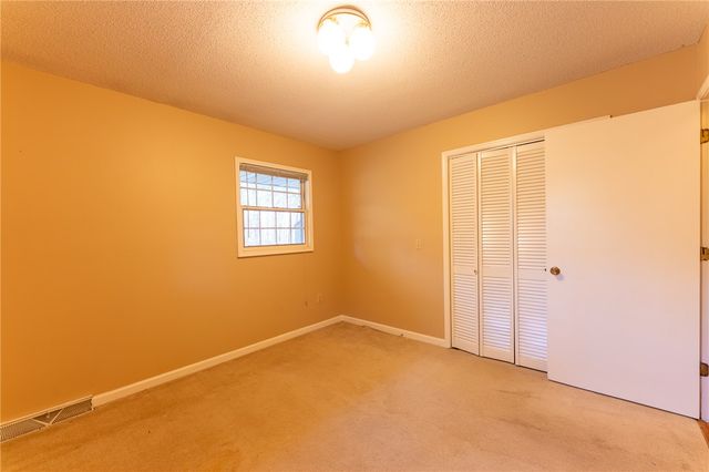 139 Todds Creek Road, Central, SC 29630