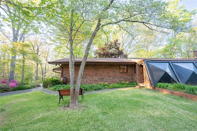 139 Todds Creek Road, Central, SC 29630