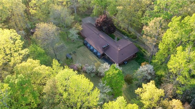 139 Todds Creek Road, Central, SC 29630
