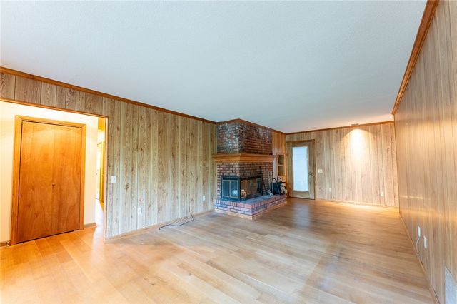 139 Todds Creek Road, Central, SC 29630