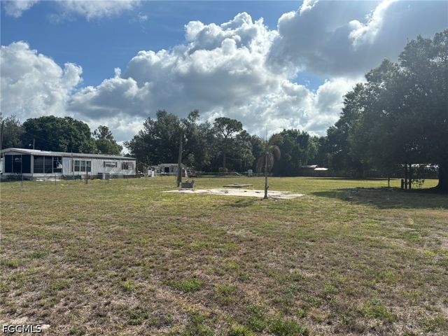 7949 McDaniel DR, North Fort Myers, FL 33917