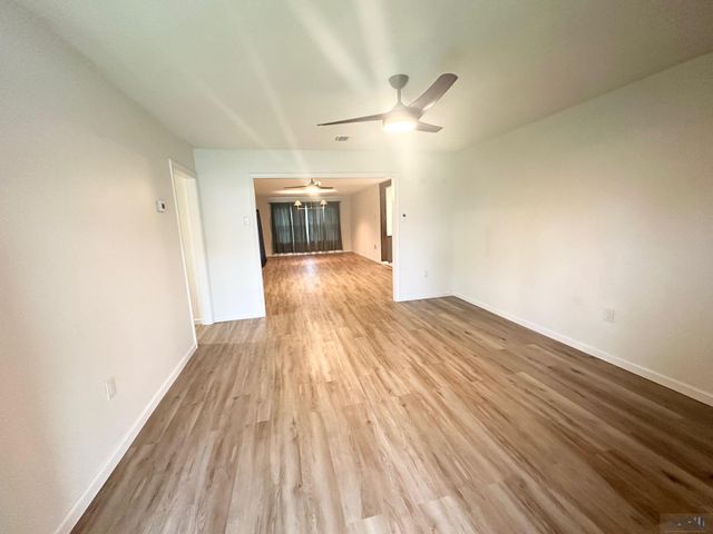 170 Alamo Dr, Houma, LA 70360