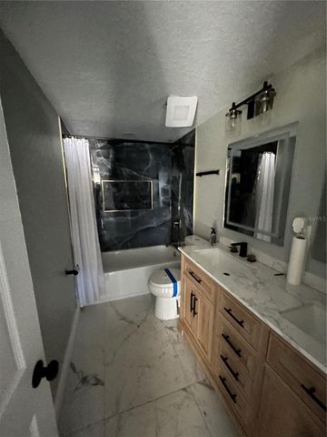 2119 E ELLICOTT, Tampa, FL 33610