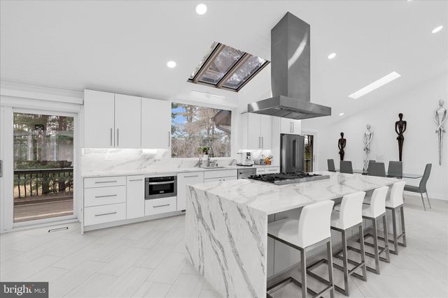 2308 CAVES RD, Owings Mills, MD 21117