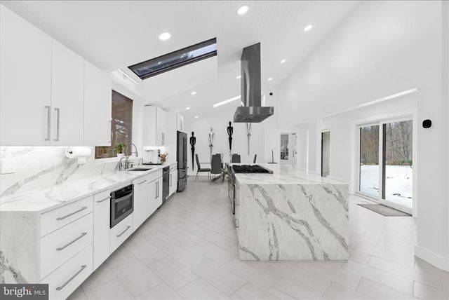 2308 CAVES RD, Owings Mills, MD 21117