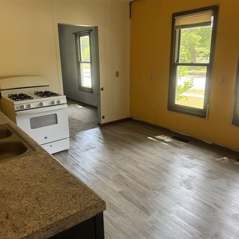 2937 8th Street, Muskegon, MI 49444