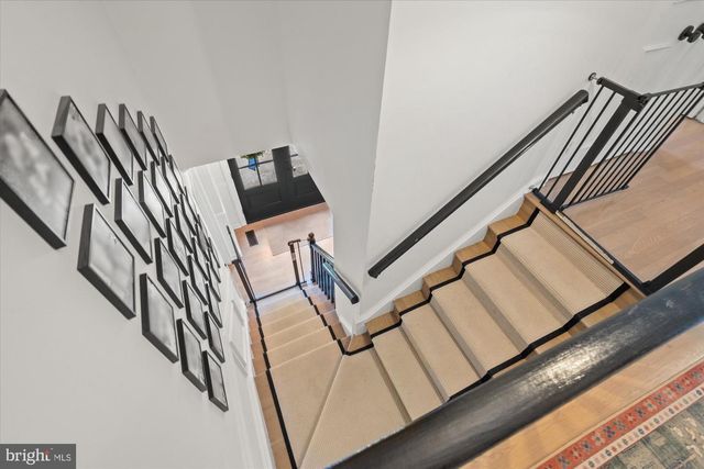11300 TIMBERLINE DR, Oakton, VA 22124