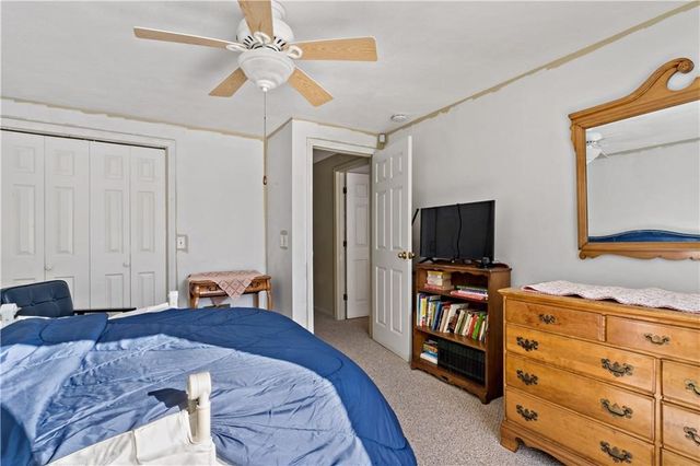 18 Pond Court C, North Providence, RI 02904