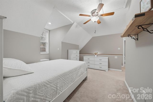 85 Sarahs Spring Road, Newland, NC 28657