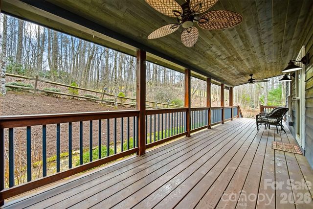 85 Sarahs Spring Road, Newland, NC 28657