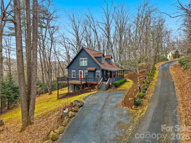 85 Sarahs Spring Road, Newland, NC 28657