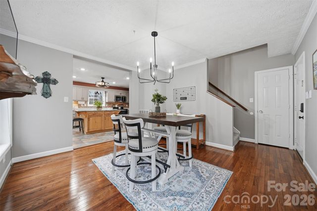 85 Sarahs Spring Road, Newland, NC 28657