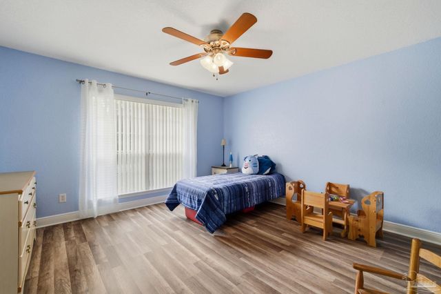 7963 N Hwy 87, Milton, FL 32570