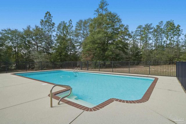 7963 N Hwy 87, Milton, FL 32570