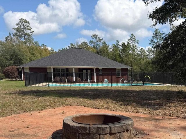 7963 N Hwy 87, Milton, FL 32570