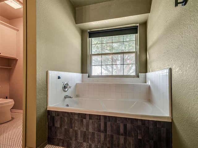 5517 NW Cemetery, Piedmont, OK 73078