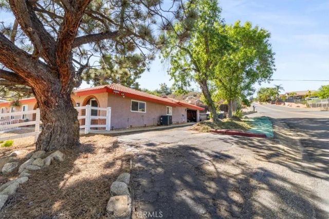 28300 Rawlings Road, Hemet, CA 92544