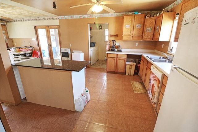 103 W 3rd Street, Garden City, MO 64747