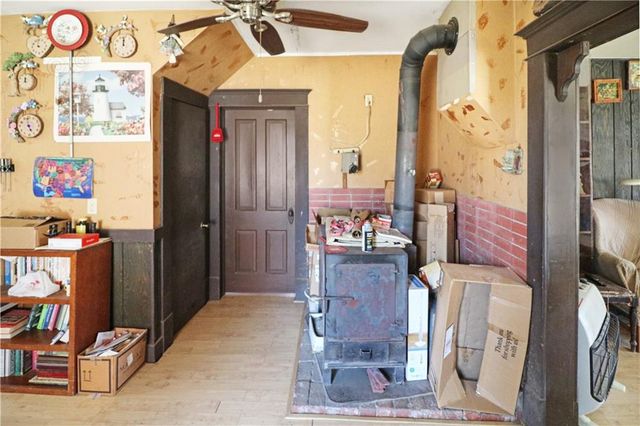 103 W 3rd Street, Garden City, MO 64747