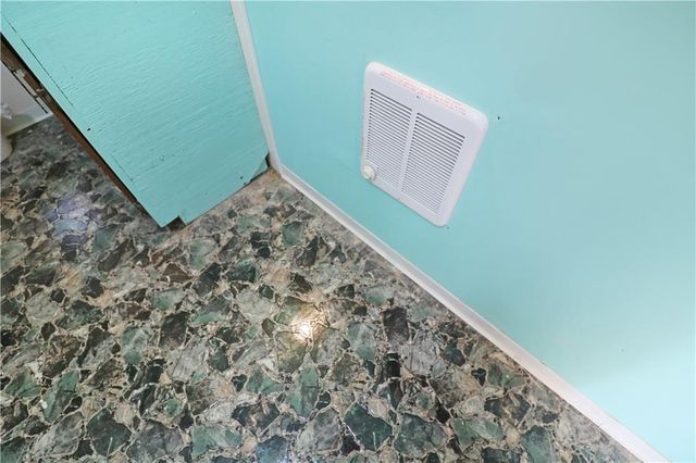 103 W 3rd Street, Garden City, MO 64747