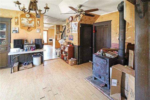 103 W 3rd Street, Garden City, MO 64747