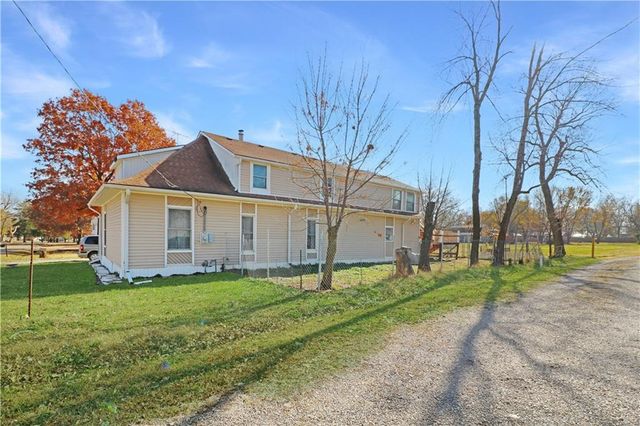 103 W 3rd Street, Garden City, MO 64747