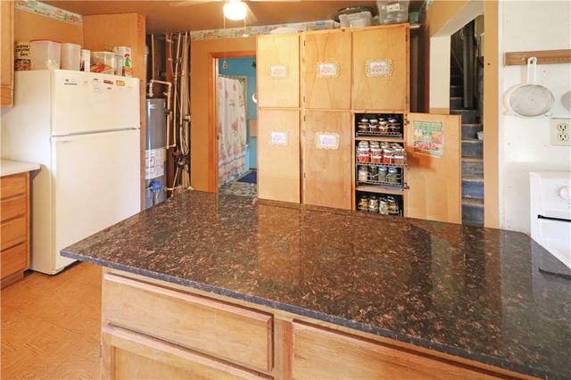 103 W 3rd Street, Garden City, MO 64747