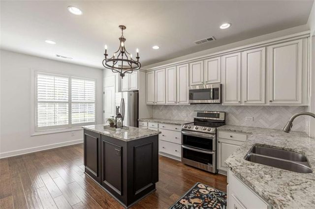 3522 Blue Cypress Cove, Gainesville, GA 30504