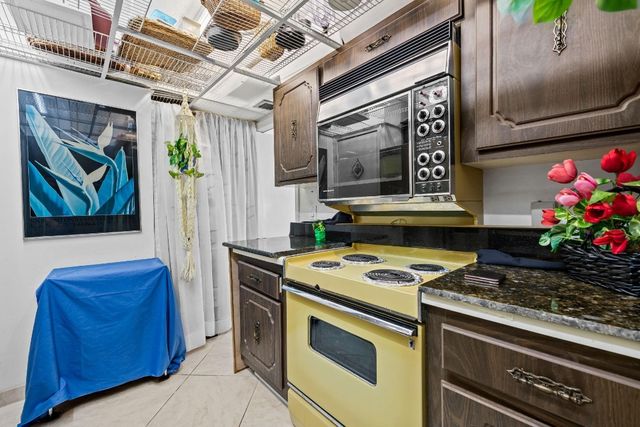 936 Intracoastal Drive 14C, Fort Lauderdale, FL 33304