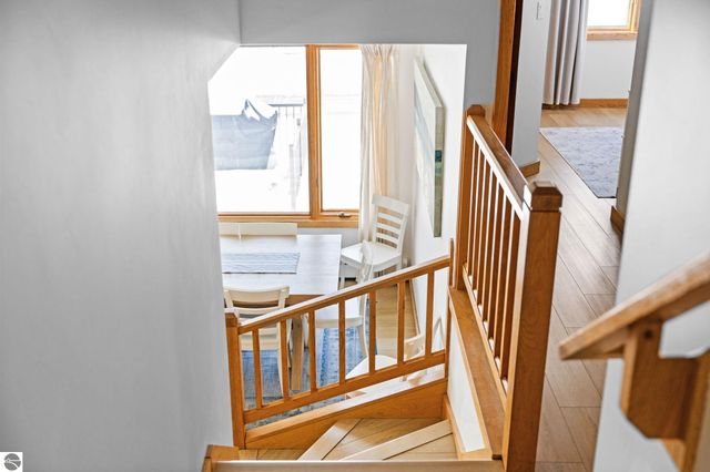 3142 Crystal Drive, Beulah, MI 49612