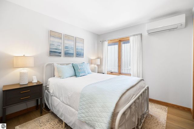 3142 Crystal Drive, Beulah, MI 49612