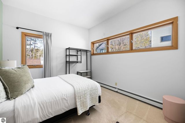 3142 Crystal Drive, Beulah, MI 49612