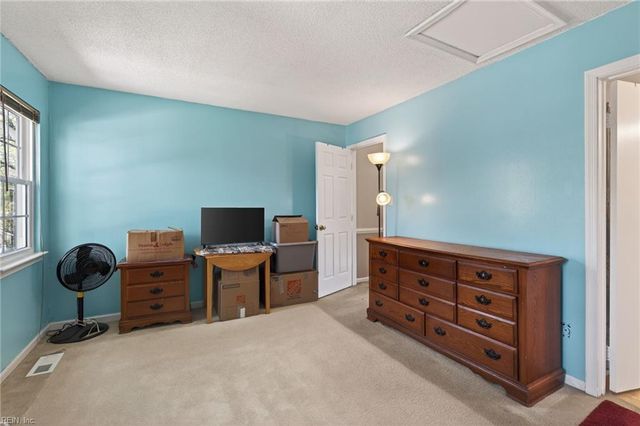 1400 Carabao CIR, Virginia Beach, VA 23464