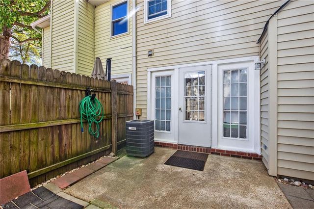 1400 Carabao CIR, Virginia Beach, VA 23464