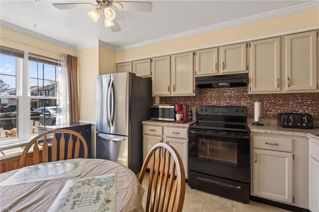 1400 Carabao CIR, Virginia Beach, VA 23464