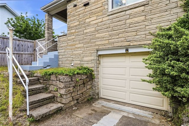 319 N 6th St, Clairton, PA 15025