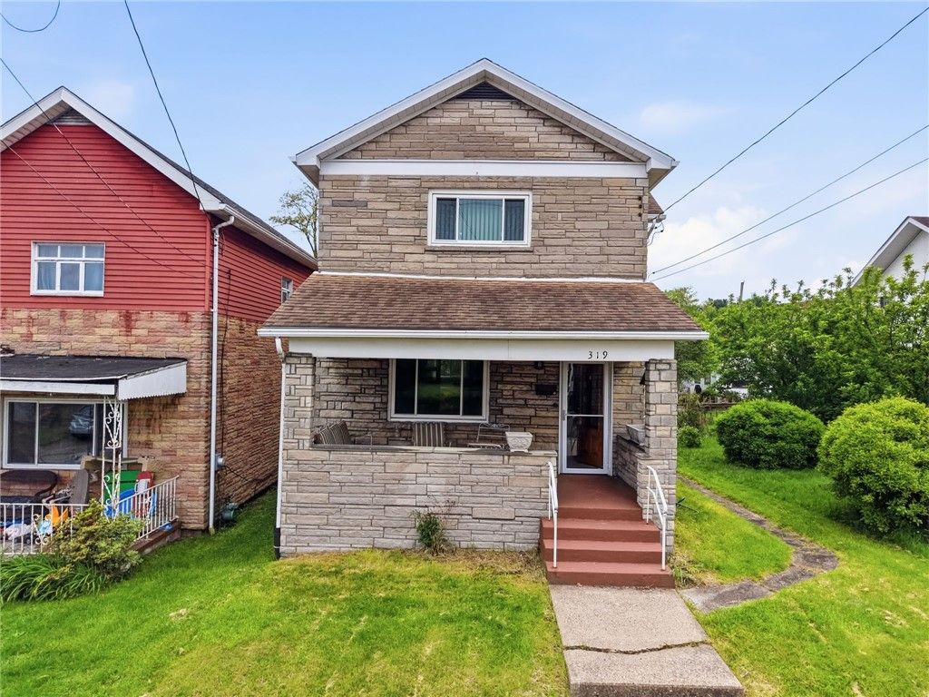 319 N 6th St, Clairton, PA 15025
