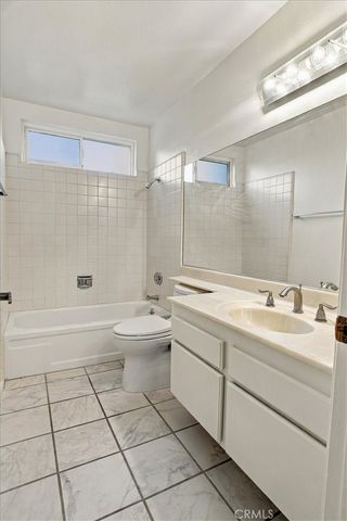 19110 Pala Mesa Place, Porter Ranch, CA 91326