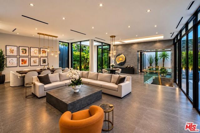 1049 Loma Vista Drive, Beverly Hills, CA 90210
