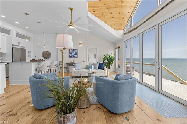 907 Bay Tree Beach RD, Seaford, VA 23696