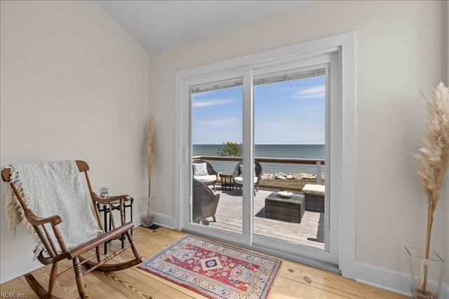 907 Bay Tree Beach RD, Seaford, VA 23696