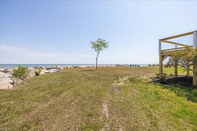 907 Bay Tree Beach RD, Seaford, VA 23696