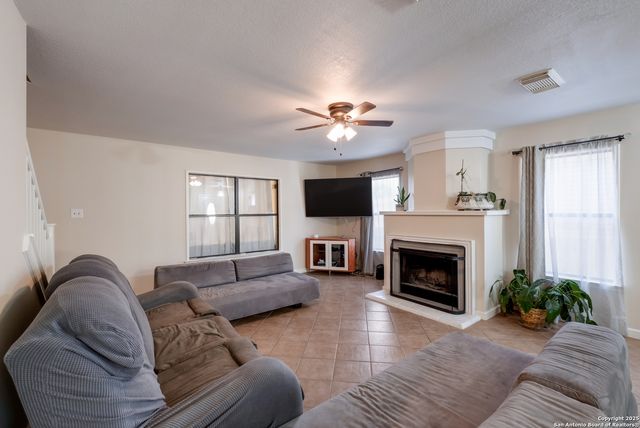 13562 Mason Crest, San Antonio, TX 78247