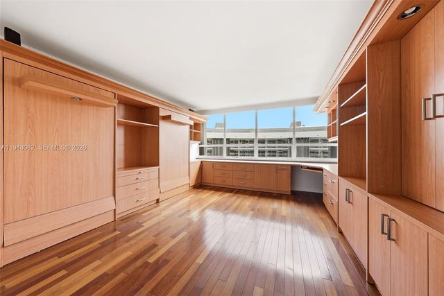 3 Grove Isle Dr C605, Miami, FL 33133