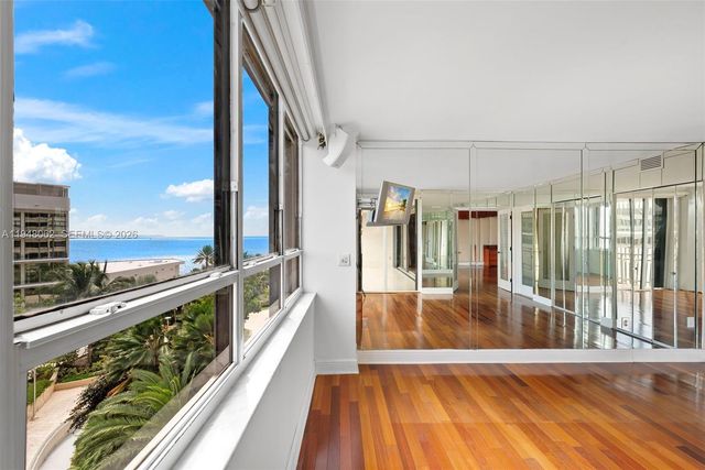 3 Grove Isle Dr C605, Miami, FL 33133