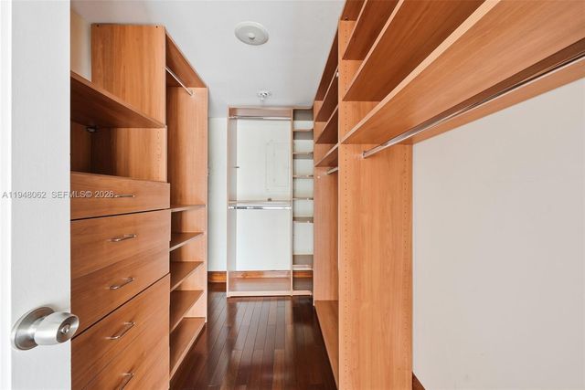 3 Grove Isle Dr C605, Miami, FL 33133